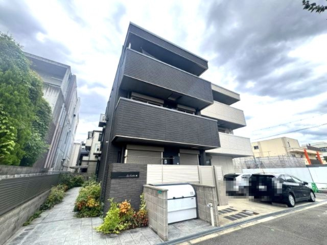 ル・レクチェの外観