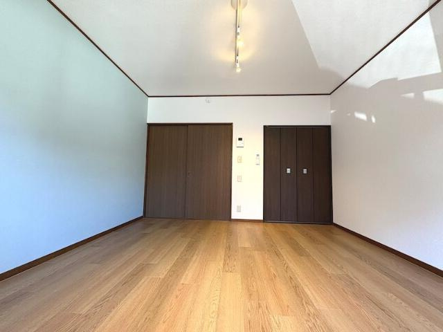 【居間・リビング】