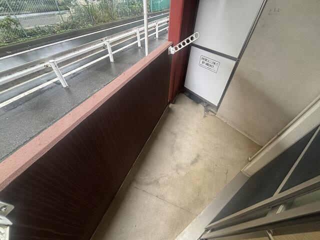 【バルコニー】