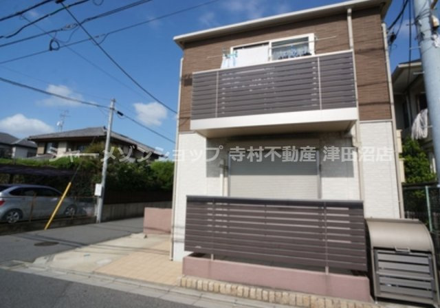 Le parfumの駐車場