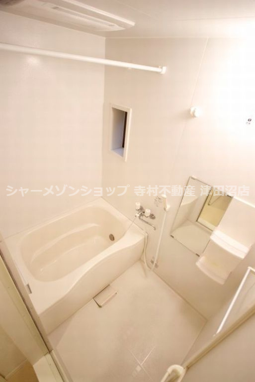 Le parfumの浴室