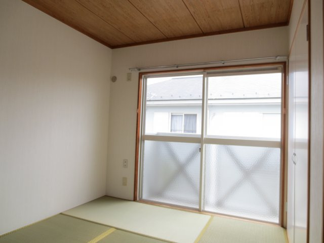ガーデンホームズDの和室