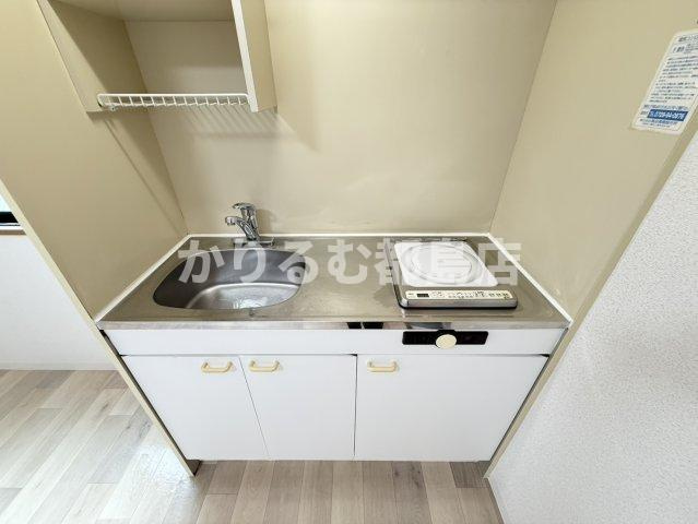 大阪市都島区都島北通１丁目の賃貸マンションのキッチン