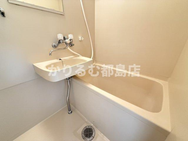 大阪市都島区都島北通１丁目の賃貸マンションの浴室