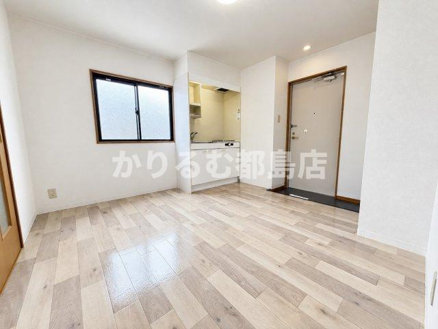 大阪市都島区都島北通１丁目の賃貸マンションの内装