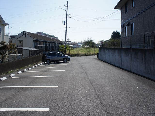 【駐車場】 | ラフォーレ・ポワールC | 駐車場2台込みです♪