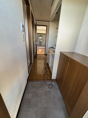 メゾンカムイの玄関