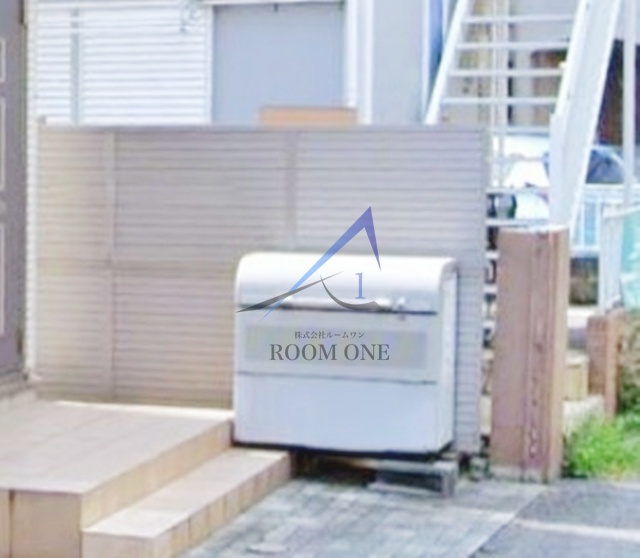 プリマベーラ本中山のその他共用部分|敷地内ごみ置き場です。