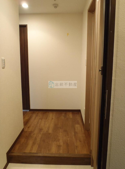 目白 My villageの玄関