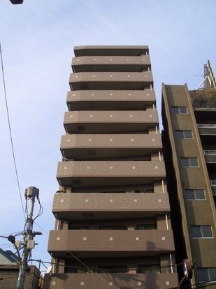 プラシス門前仲町の外観