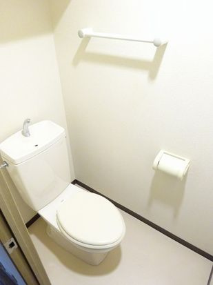 プラシス門前仲町のトイレ