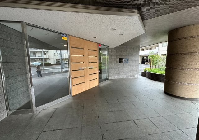 藤和千葉汐見丘ホームズのエントランス