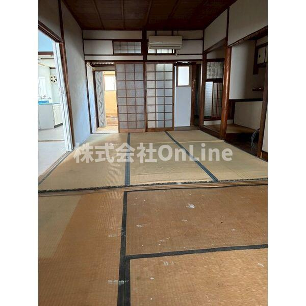 八尾市植松町貸家の内装