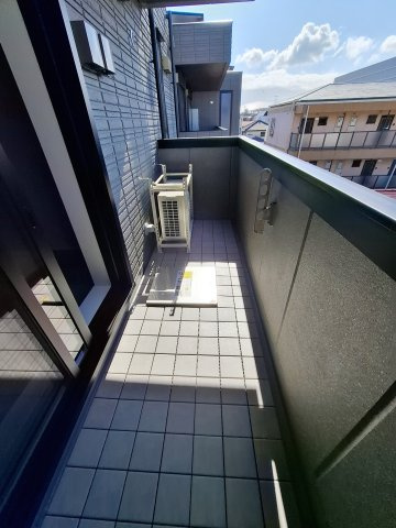 WING　TOWA　MAISONのバルコニー
