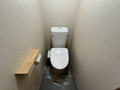 【トイレ】 | 河原町M邸貸家 | トイレ2カ所あります