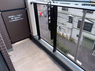 【バルコニー】 | ベルジューレ越谷 | ※同タイプ参考写真です（カラータイプが異なる場合がございます）