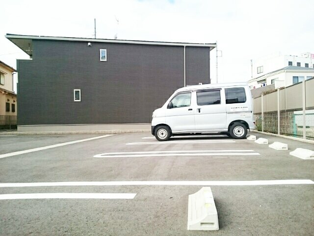 ウィンブリーの駐車場