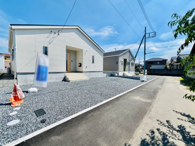 前橋市青柳町の前面道路含む現地写真|閑静な住宅地♪