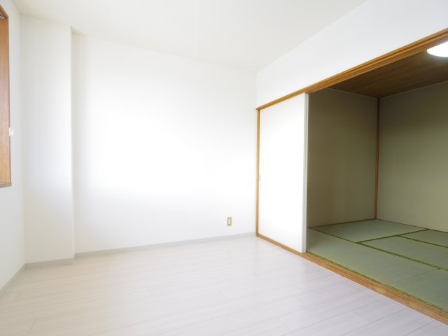ニューブライトマンションの内装|※他号室写真です