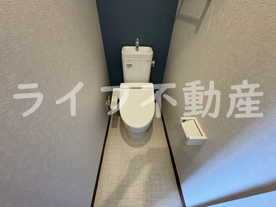 リビングライフ花園西町のトイレ|落ち着いたトイレです