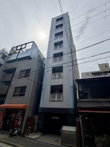 大阪市西区北堀江２丁目の店舗事務所の外観