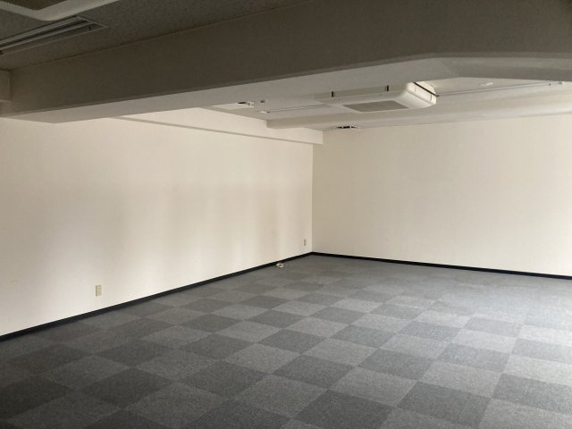 博労町エステートビル