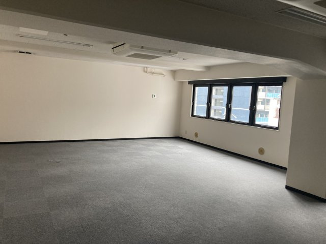 博労町エステートビル