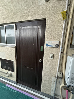 シャトー五色山の玄関