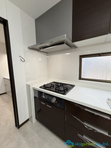 小田原市小竹　中古戸建のキッチン