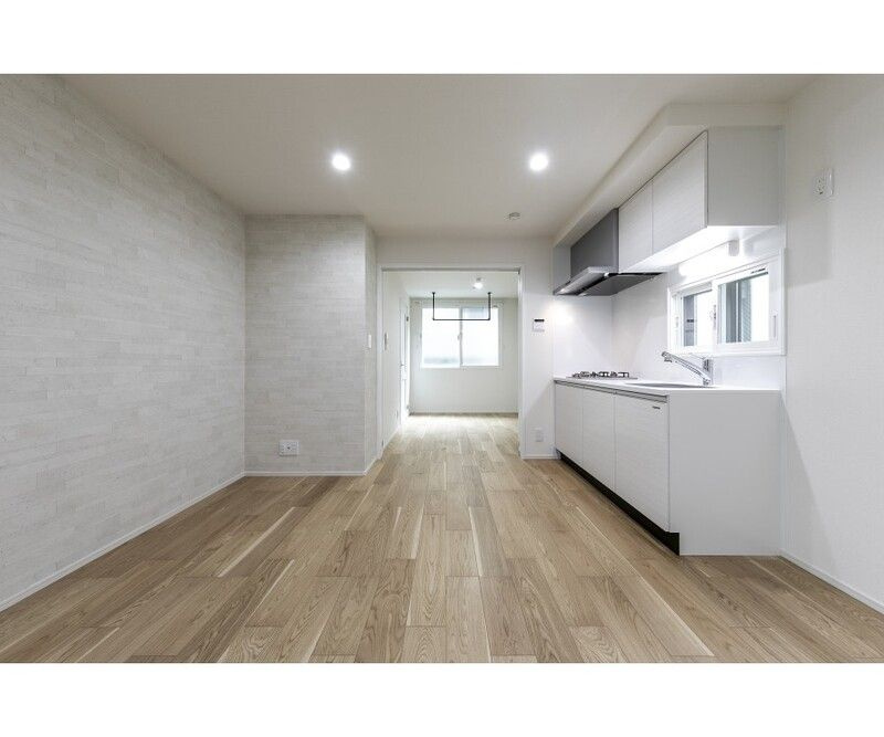 ＷｏｏｄＣｒｅｓｔ中延Ｒｅｓｉｄｅｎｃｅの居間・リビング