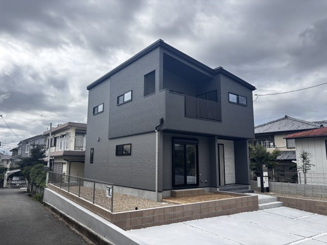 三木市志染町中自由が丘3丁目新築戸建の外観