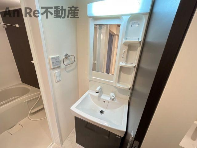 オーキッド　ハナ　の洗面所
