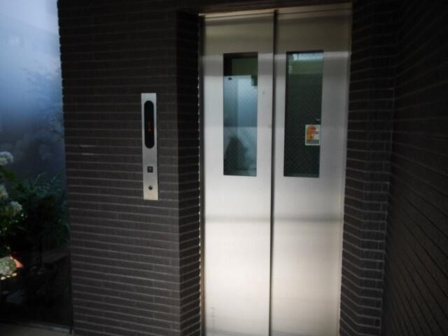 リヴェール三軒茶屋のその他共用部分