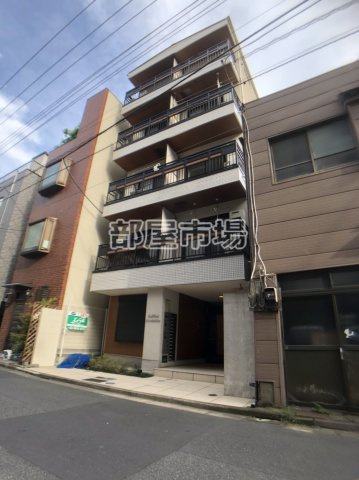 ラフィネ森下の外観