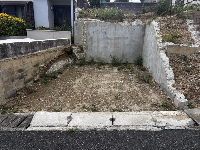 神戸市垂水区神陵台5丁目新築戸建の駐車場