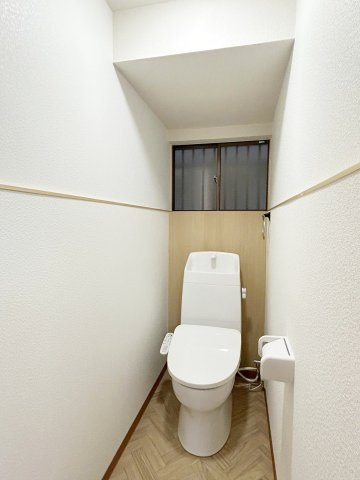 吾川郡いの町枝川　中古戸建のトイレ