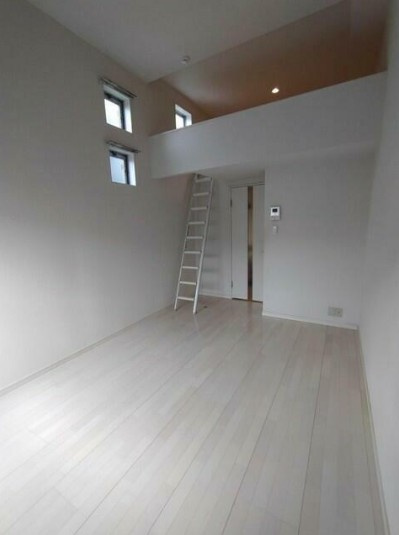 コンパートメントハウス与野本町の居間・リビング