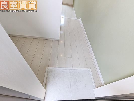 【玄関】 | フレシールA | ※このお写真は同物件の別のお部屋のお写真です。現状優先