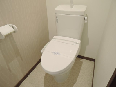 【トイレ】 | カルムメゾン | 落ち着いた色調のトイレです