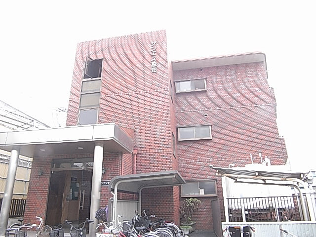 サンエス原田のエントランス