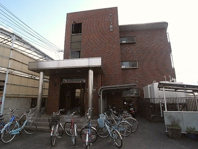 サンエス原田の外観