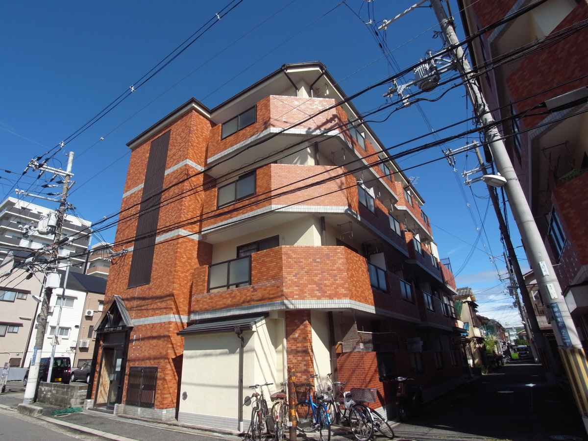 第2シャトーモリオカの外観