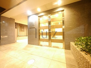 アヴァンツァーレ川崎イーストのエントランス