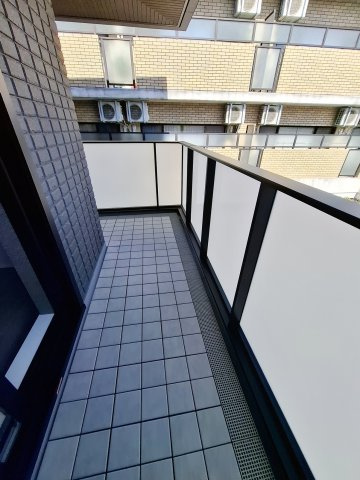 WING　TOWA　MAISONのバルコニー