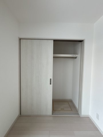 グラン寝屋川の収納