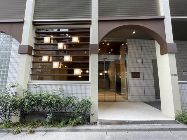 【エントランス】