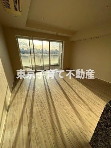 ブランズ文京小日向レジデンスの居間・リビング