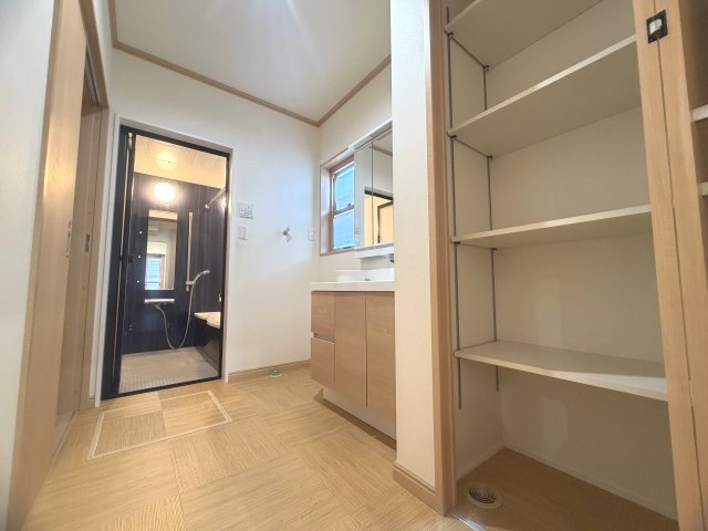三木市大塚１丁目の脱衣所
