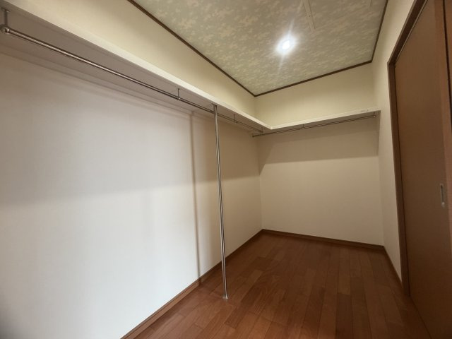 三木市大塚１丁目の収納