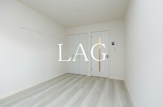 【居間・リビング】 | ケンフラッツ | 洋室のお部屋です。